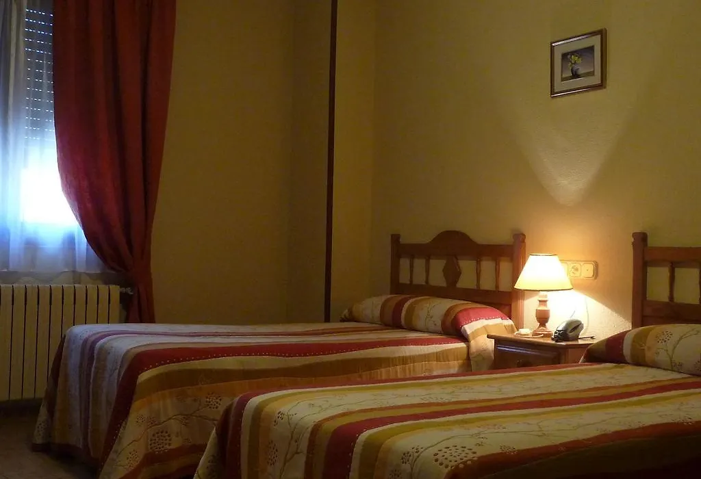Hostal Gogar-1